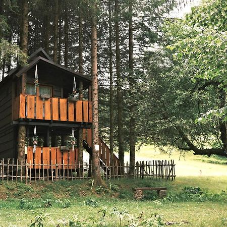 Treehouse Kupari Nacionalni Park Risnjak Cabar エクステリア 写真