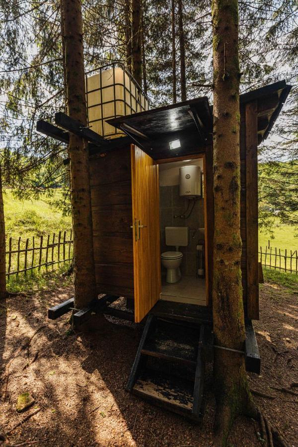 Treehouse Kupari Nacionalni Park Risnjak Cabar エクステリア 写真
